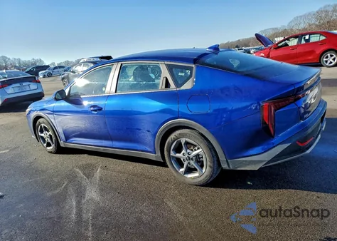 2025 Kia K4 Lx из США, поврежденный, VIN 3KPFT4DE1SE037115